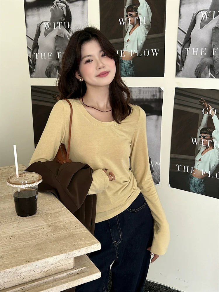スリムワイドネックTシャツ