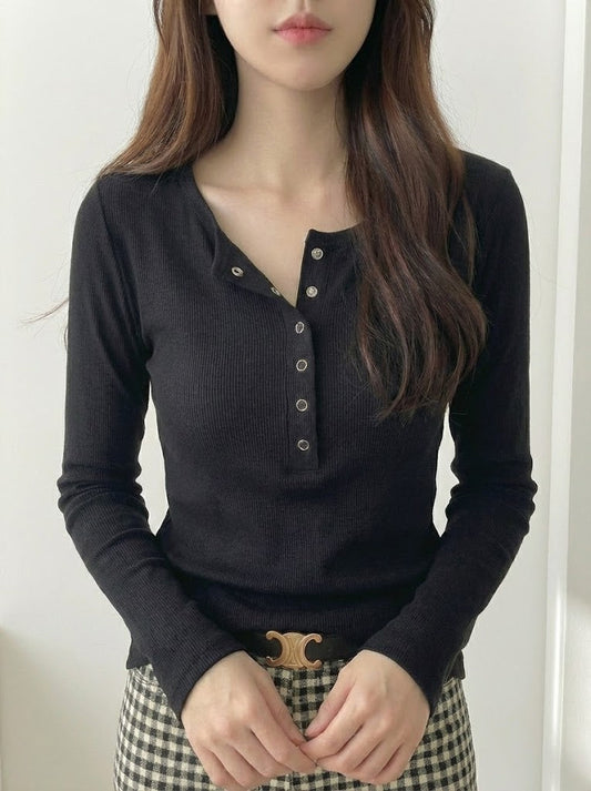 ハーフボタンラウンドネックロングTシャツ